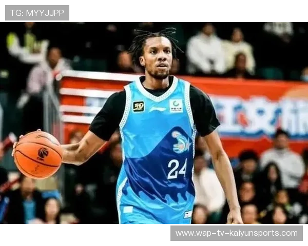 第三外援锁定！新疆迎来2米01锋线，上赛季场均贡献19+6，新疆队2号外援